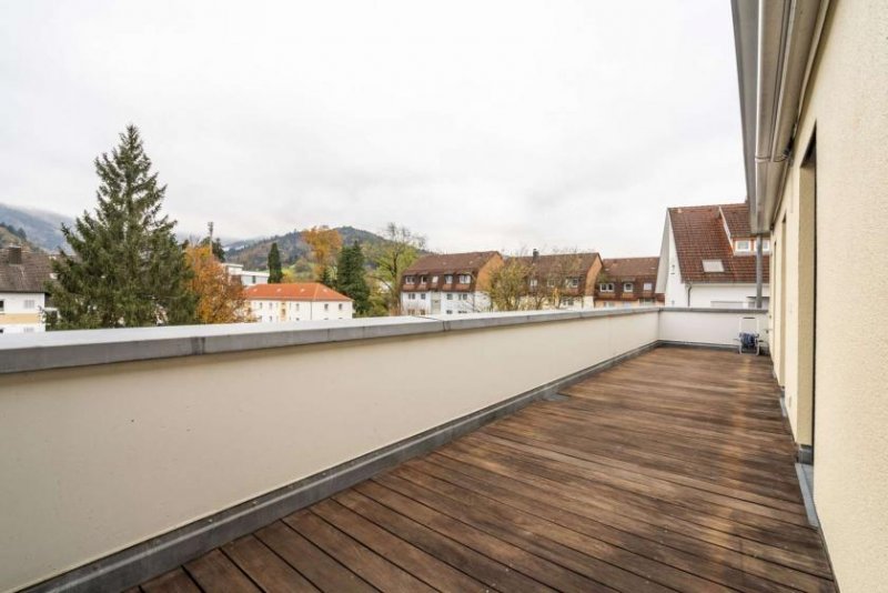 Waldkirch SONNENDURCHFLUTETES 4-ZIMMER-PENTHOUSE MIT 4 TERRASSEN IN WALDKIRCH | BARRIEREARM Wohnung kaufen