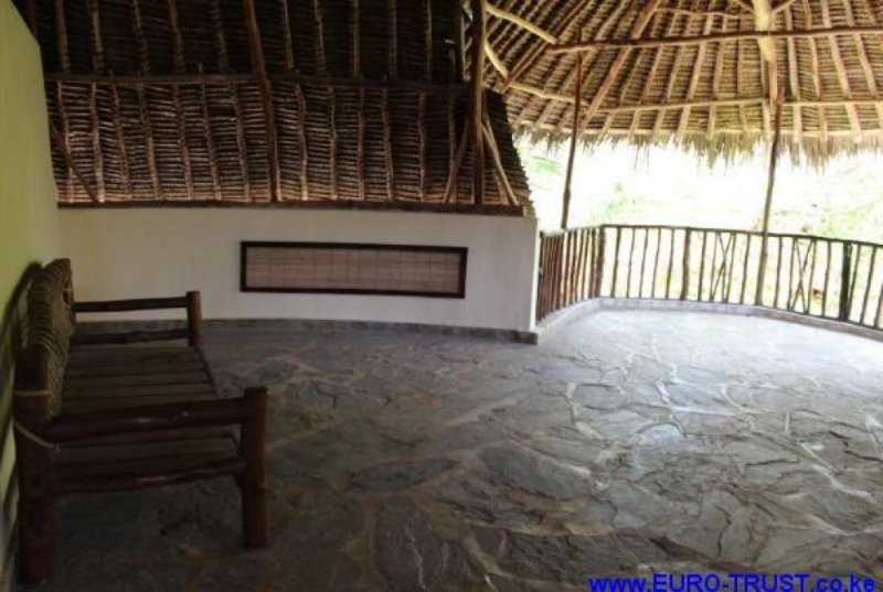 Kinondo Sacred Forest/ Galu Beach GALU KINONDO, ONE ACRE BEACH RESORT FOR SALE! Gewerbe kaufen