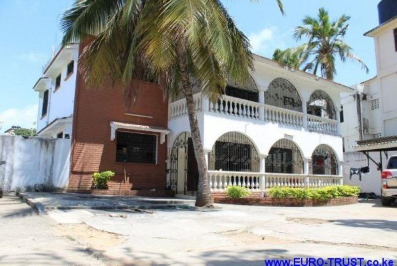 Mombasa HOUSE FOR SALE NEAR RATNA SQUARE / CINEMAXX Wohnung kaufen