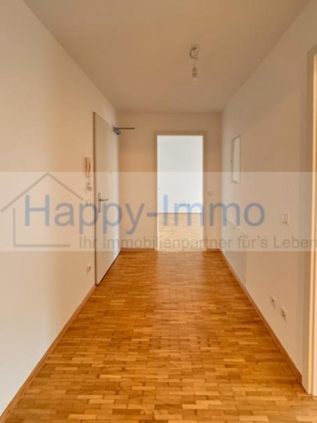 München barrierefreie und bezugsfreie 2 Ziwhg / Giesing / TG / BJ 2010 / Süd Loggia Wohnung kaufen