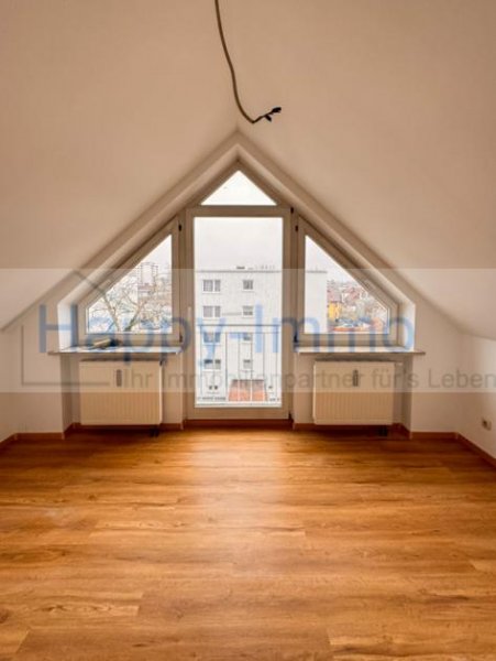 Unterhaching ETW modernisiert / neue Fotos / DG Wohnung / große Dachterrasse / TG-Stellplatz Wohnung kaufen