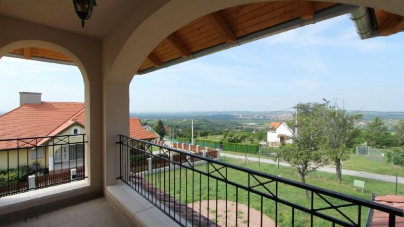 Cserszegtomaj Hochwertiges Einfamilienhaus in herrlicher Aussichtslage Haus kaufen