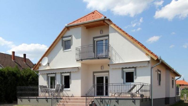 Cserszegtomaj Modernes Ferienhaus am Plattensee Haus kaufen