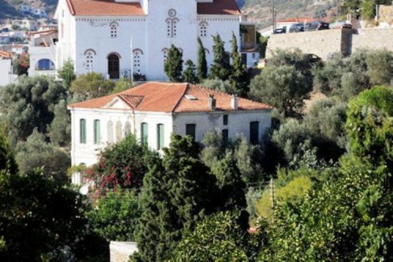 Andros Einmalige Villa auf der Insel Andros Haus kaufen