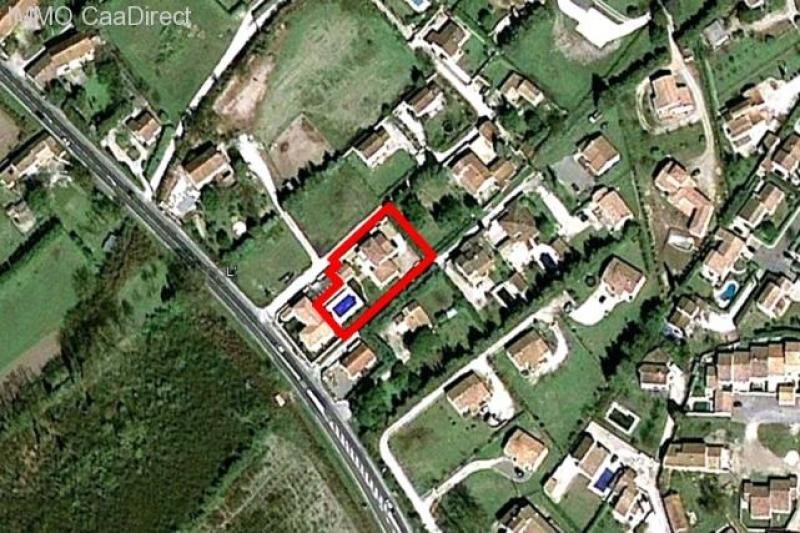 Lagnes Traumhafte, äusserst stilvolle Villa in der Provence mit grossem Swimming Pool auf sehr gepflegtem Grundstück Haus kaufen