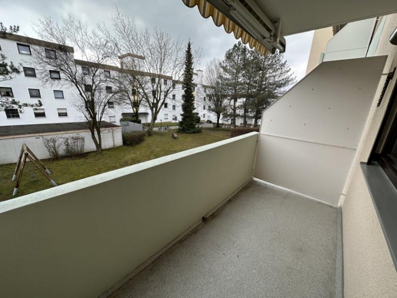 Mering Hervorragend geschnittene 2 ZKB Wohnung mit Balkon in Mering - Ideal für München Pendler Wohnung kaufen