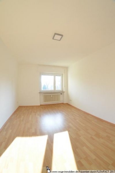 Nürnberg freie 2-Zi-Whg, für Eigennutzer und WG geeignet, provisionsfrei! Wohnung kaufen