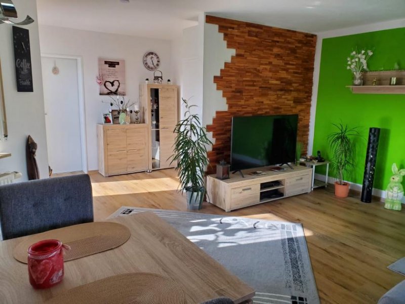 Weisendorf Sehr geräumige 4-5 Zimmer Eigentumswohnung in Weisendorf Wohnung kaufen