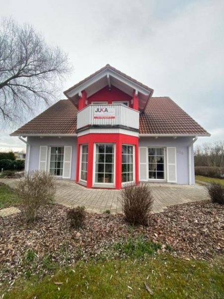 Regensburg Büro/ Musterhaus, nur gewerblich nutzbar, kein Wohnen! Haus kaufen