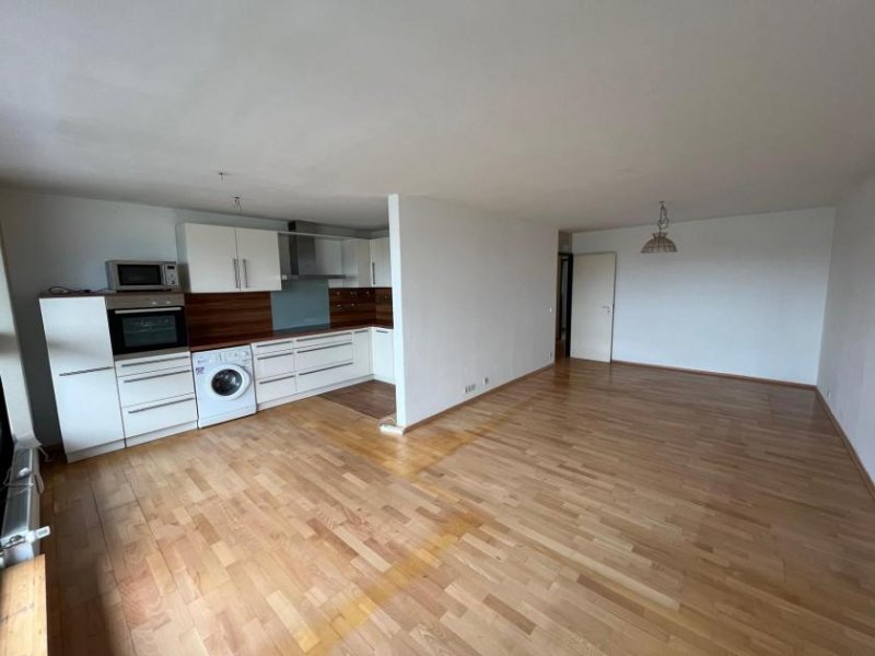 Passau gepflegte 2 Zimmer Eigentumswohnung 1.Stock mit Balkon in Passau Wohnung kaufen