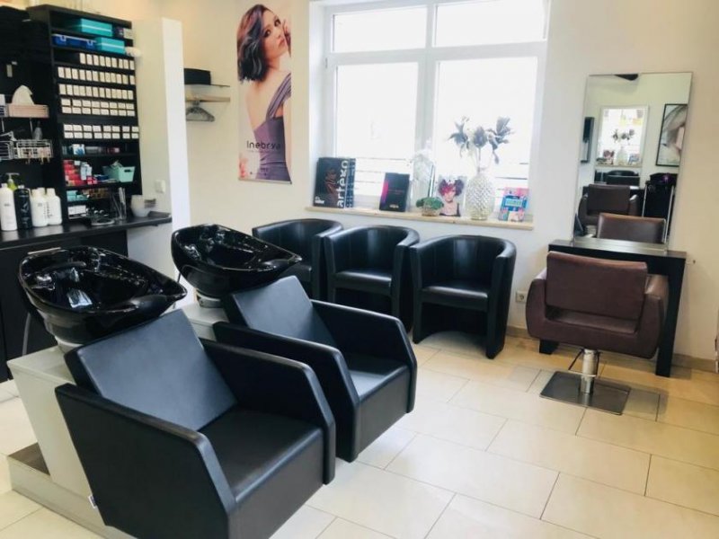 Bad Füssing Friseursalon / Ladeneinheit in Bad Füssing / Egglfing zu verkaufen Gewerbe kaufen