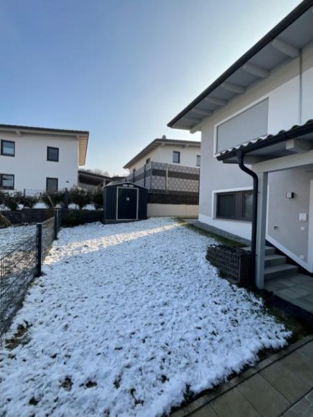 Aidenbach AIDENBACH, PASSAU: Doppelhaushälfte mit großer Garage, Terrasse und Garten! IHR LEBENS(T)RAUM! NEU, GEHOBEN, EXKLUSIV. Haus