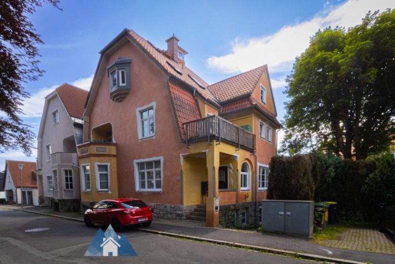 Selb Exklusive Kapitalanlage: Villa mit 6 Langzeit vermieteten Wohnungen! Haus kaufen