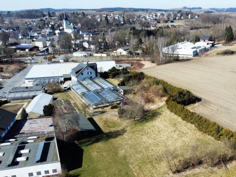 Schwarzenbach an der Saale 1241 - Zweifamilienhaus mit Gewerbe und ca. 9.000 m² Grund in Schwarzenbach a.d. Saale Gewerbe kaufen