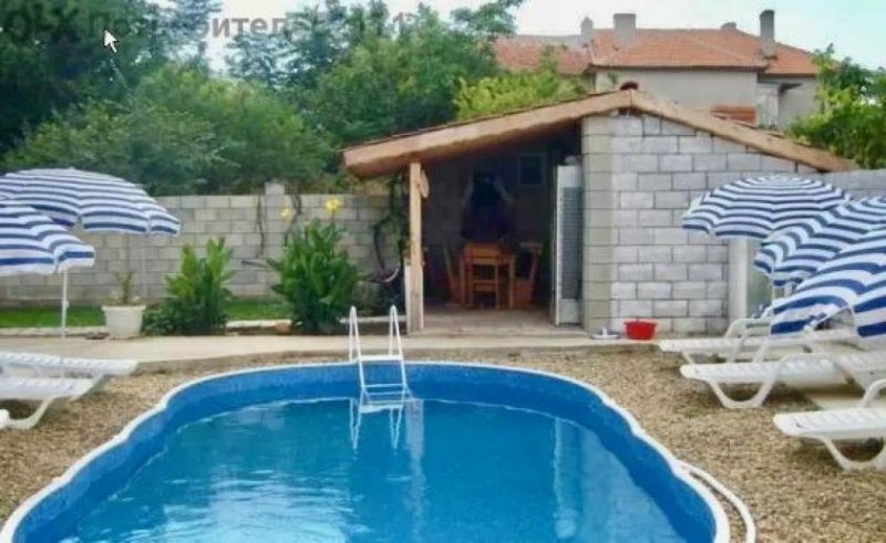 Kavarna Ein grosses Haus mit Schwimmbad in Kavarna am Schwarzen Meer Haus kaufen