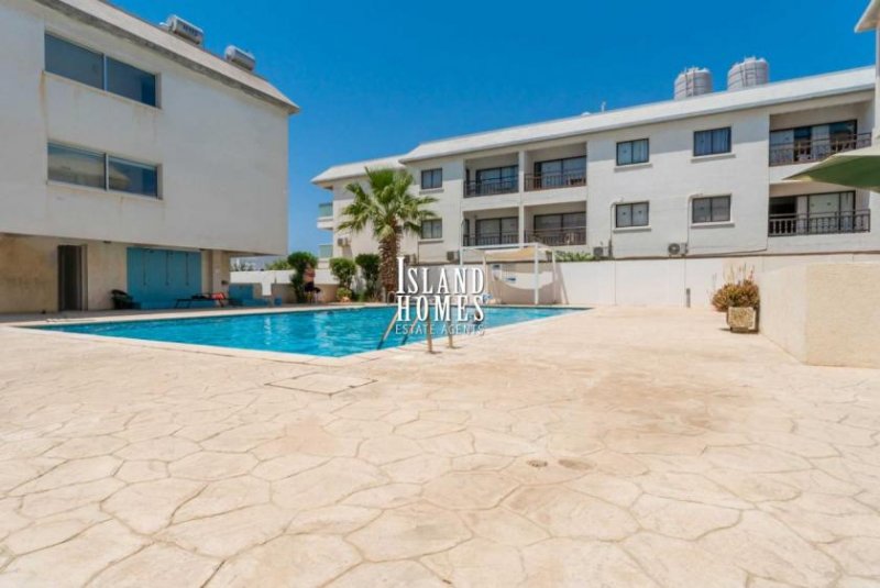 Ayia Napa 1 bedroom, 1 bathroom, 1st floor apartment with communal swimming pool, in fantastic location, just 500m to the beach in Ayia -