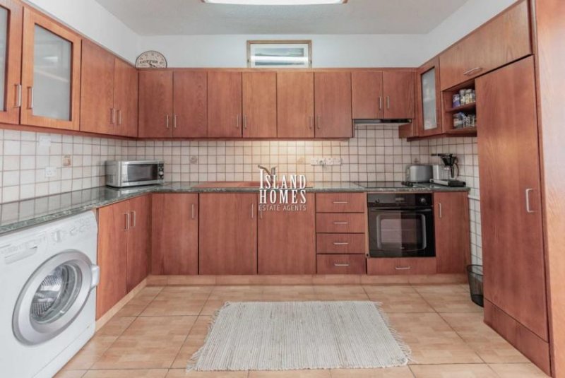 Ayia Napa 1 Bedroom,1st floor apartment in great central location with TITLE DEEDS in Ayia Napa - MLN109Found on the first floor, the to