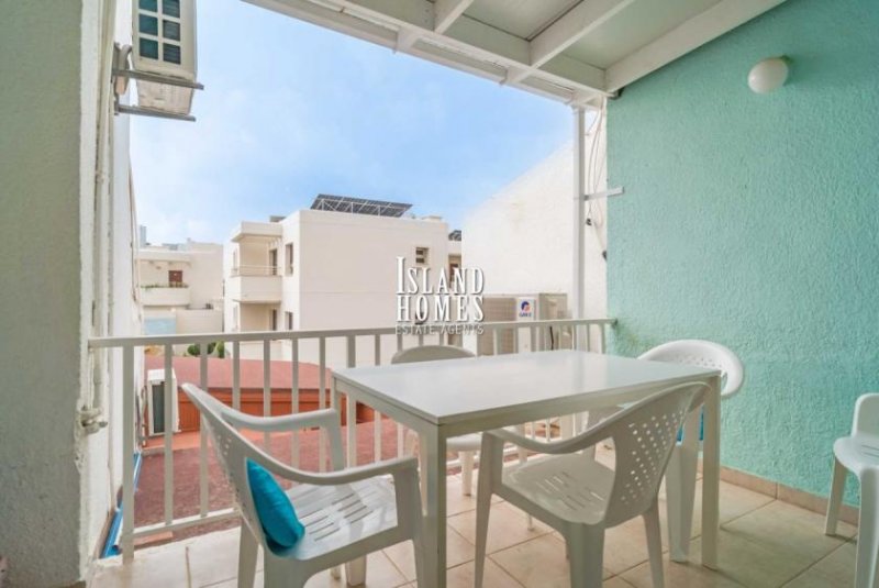 Ayia Napa 2 bedroom, beautifully presented, first floor apartment with communal swimming pool and TITLE DEEDS ready to transfer in less 