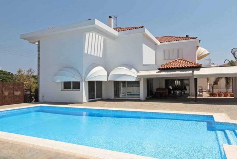 Ayia Napa Spectacular, custom built 6 bedroom, 6 bathroom luxury villa with Title Deeds in Ayia Napa - AYN135.No expense was spared in o