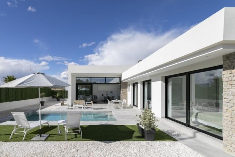 Calasparra MODERNE VILLEN IN CALASPARRA MIT PRIVATEM POOL !!!. . Neue Immobilienentwicklung bestehend aus 215 unabhängigen Villen in . 