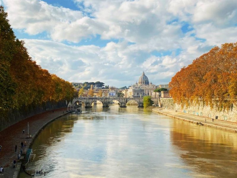 CENTRO STORICO ALBERGO DI LUSSO 5 STELLE ROMA Gewerbe kaufen