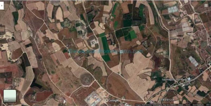 Deryneia LDER158 - 6021m2 plot of agricultural land in Ayios Nicolaos.Located close to the Famagusta border this plot has an existing