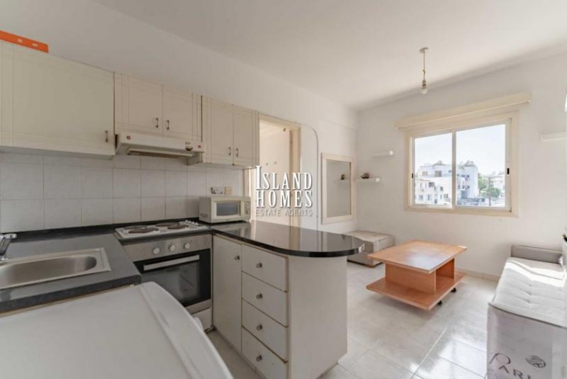 Kapparis 1 Bedroom, 1 Bathroom apartment, with communal swimming pool, in convenient location of Kapparis - CNK109Located on the second