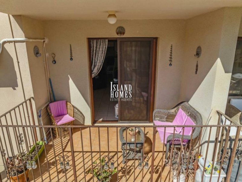 Liopetri 2 bedroom, 1st floor apartment on popular complex with communal pool in Liopetri - Located on the first floor this delightful ap