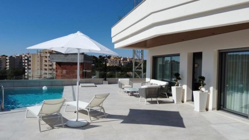 Orihuela Costa NEU GEBAUTE LUXUSVILLEN IN CAMPOAMOR. . Neubau einer exklusiven Anlage mit nur fünf freistehenden Villen in Campoamor, Costa.