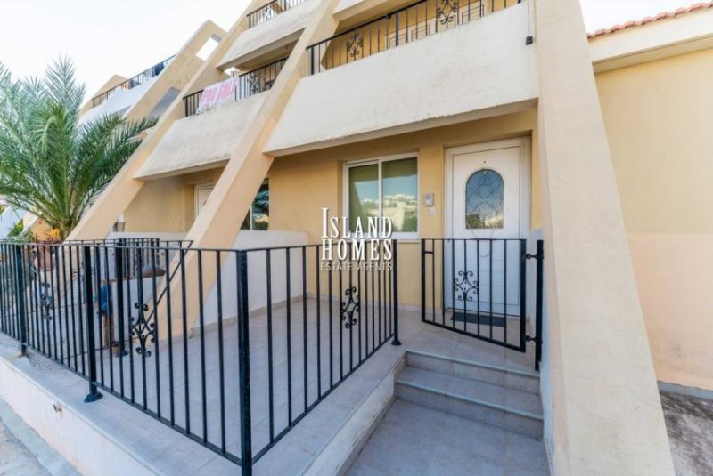 Paralimni 3 bedroom, 2 bathroom, 3 storey semi-detached town house, with roof terrace, in a very convenient location of Paralimni - 3 sto