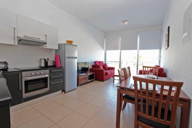 Protaras 1 bedroom apartment on SEA FRONT complex, with excellent facilities in Protaras! - COR106.Set on the Ground floor of a complex 