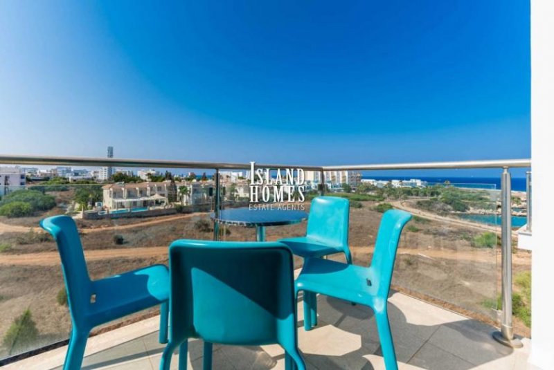 Protaras 1 bedroom, PENTHOUSE apartment with sea views, 2 communal pools and tennis court in SEAFRONT location of Protaras - COR123The of