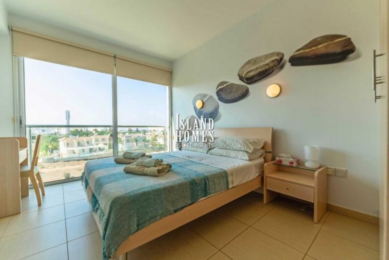 Protaras 1 bedroom, PENTHOUSE apartment with sea views, 2 communal pools and tennis court in SEAFRONT location of Protaras - COR123The of