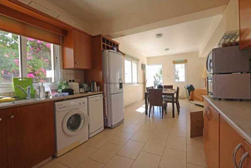 Protaras 3 bedroom, 1 bathroom detached villa with Title Deeds in enviable Protaras location, just 200m from the famous Green Bay - in a