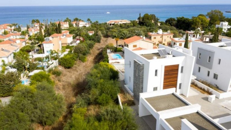 Protaras 5 Bedroom, 3 bathroom, detached villa within 280 meters of the sea in exclusive Protaras location - RRP101DPThis modern design 