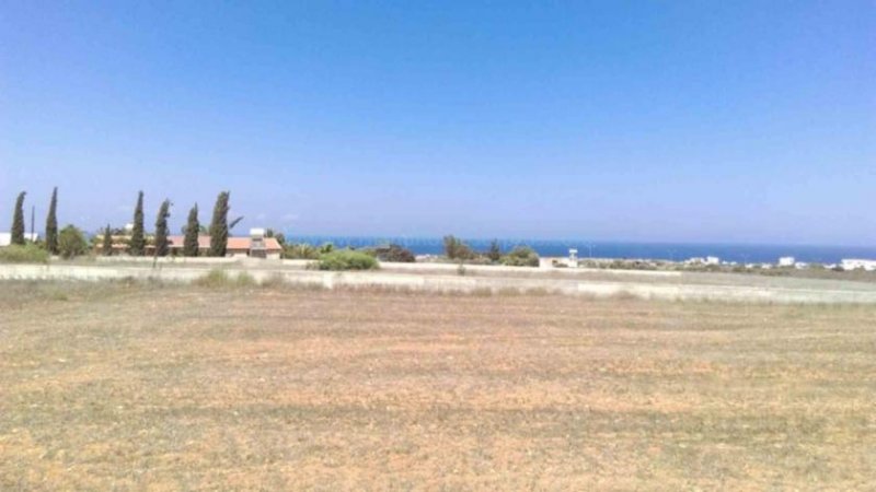 Protaras LPRO124 - 4304m2 plot of land in sought after Protaras location with stunning SEA VIEWS.Set back from the popular resort of in t