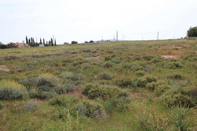 Protaras Plot of Land for sale with SEA VIEWS in Popular Resort Area of Protaras - LPRO111. The plot already has plans in place for a