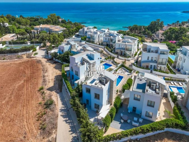 Protaras Stunning 5 bedroom, 5 bathroom villa with SEA VIEWS, TITLE DEEDS and the Mediterranean sea just a few hundred metres in away -