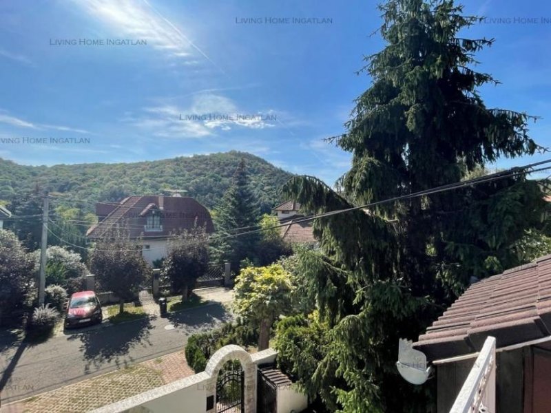 Solymár Eladó Solymáron a Györgyhegyen egy panorámás ikerház!

Ajánlom az ingatlant azoknak, akik csendes, zöldövezeti g Haus