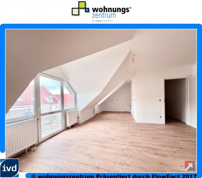 Dresden Frisch renovierte 2 Zi. Dachwohnung, Offene Küche, Balkon, Bad mit Wanne, Neuer Bodenbelag! Wohnung mieten