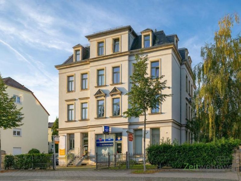 Dresden (EF1148_M) Dresden: Blasewitz, möbliertes Hochparterre-Apartment mit Wohnküche und Balkon, PKW-Stellplatz Wohnung mieten