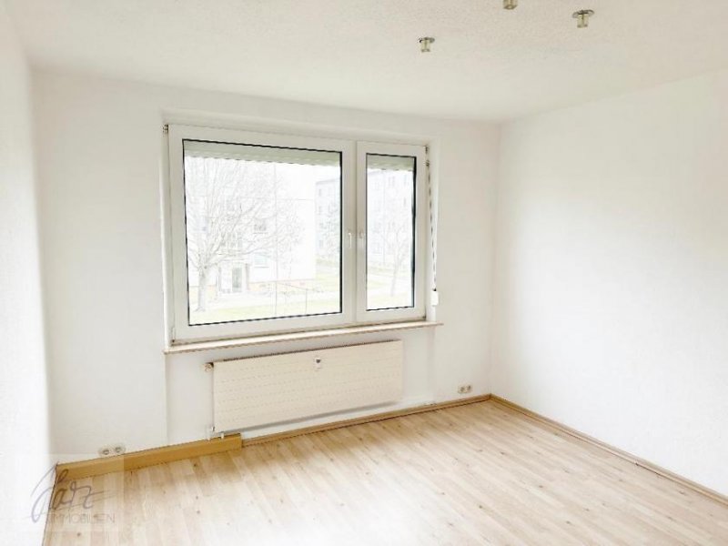 Zeithain ***AB SOFORT ZU MIETEN - 3-RAUMWOHNUNG*** mit Tageslichtbad und Wanne in sehr gepflegter Wohneigentumsanlage Wohnung mieten