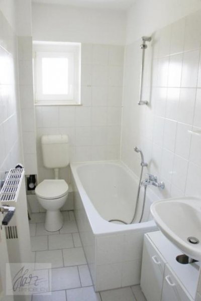 Zeithain ***SINGLEWOHNUNG MIT KÜCHE*** und Tageslichtbad mit Wanne ab sofort zu vermieten Wohnung mieten