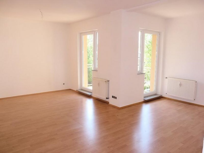 Leipzig WAHREN + 3 RAUM WOHNUNG + BALKON + EINBAUKÜCHE + GÄSTE WC Wohnung mieten