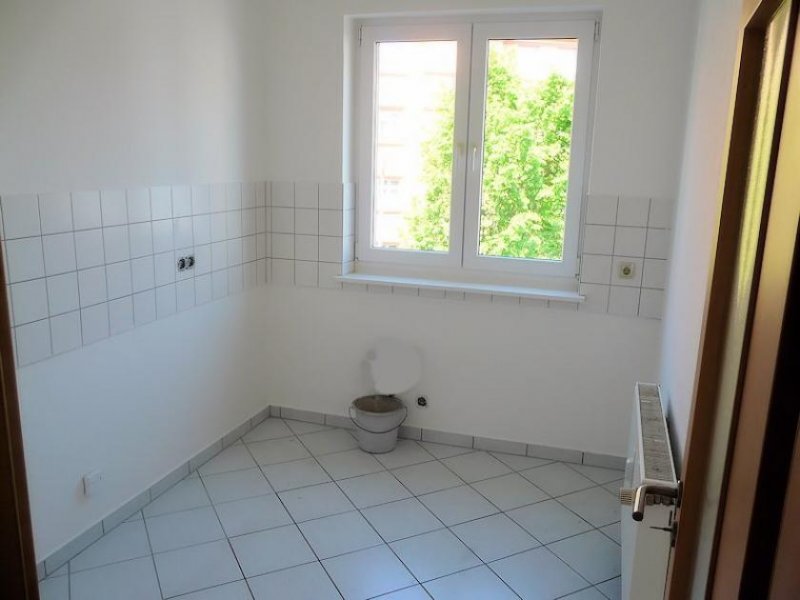 Leipzig WAHREN + 3 RAUM WOHNUNG + BALKON + EINBAUKÜCHE + GÄSTE WC Wohnung mieten