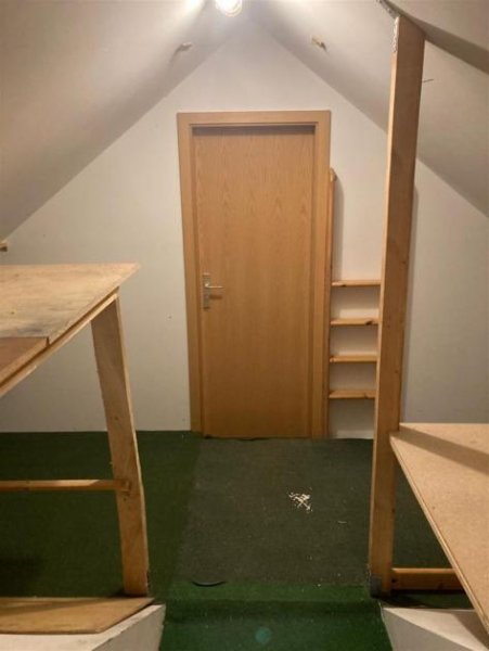 Leisnig Gemütliche 4-Zimmer mit Laminat, 2xBad und Balkon in ruhiger Lage!!! Wohnung mieten