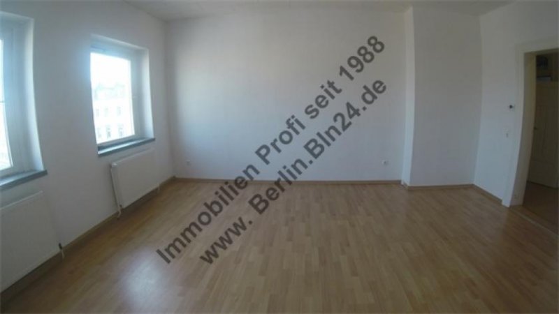 Halle (Saale) Wohnung mieten - - 3er WG tauglich Wannenbad Wohnung mieten