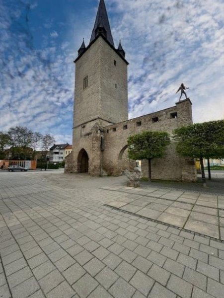 Aschersleben Sehr schönes Ladenlokal mit sonniger Terrasse ca.137m² in Aschersleben zu vermieten. Gewerbe mieten