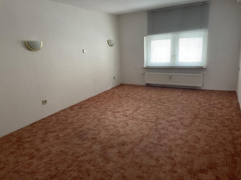 Plauen Kleine 2ZKB Split-Level Wohnung mit Balkon in Plauen Preissenpöhl . Wohnung mieten