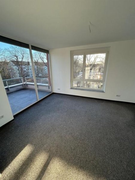 Chemnitz Große Luxus 4-Zimmer mit Kamin, Lift, 2x TG, Balkon, Riesendachterrasse & 2xBad in Bestlage! Wohnung mieten